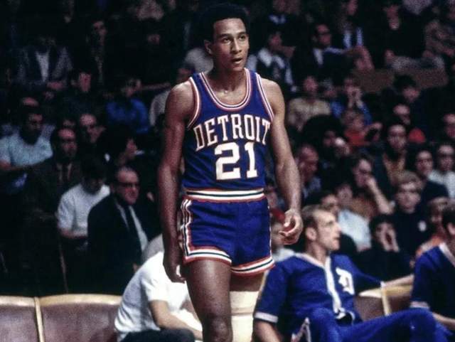 马丁内斯的 马丁内斯的